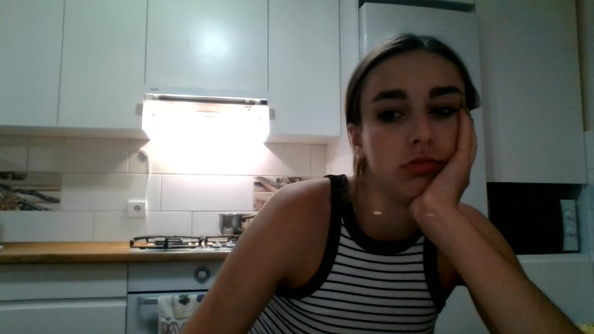 Gallery image thumbnail from SabrinaXx's myfreecams stream on, 08/29/2026, 19:17 image 12 of 20