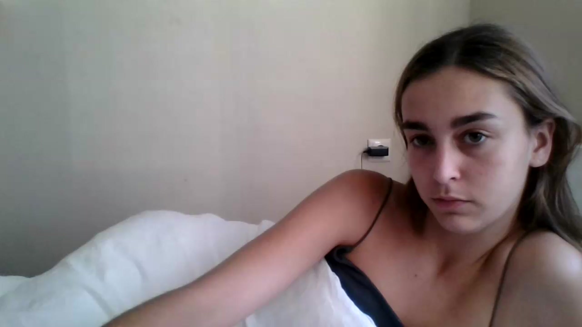 Gallery image thumbnail from SabrinaXx's myfreecams stream on, 09/01/2026, 15:48 image 11 of 20