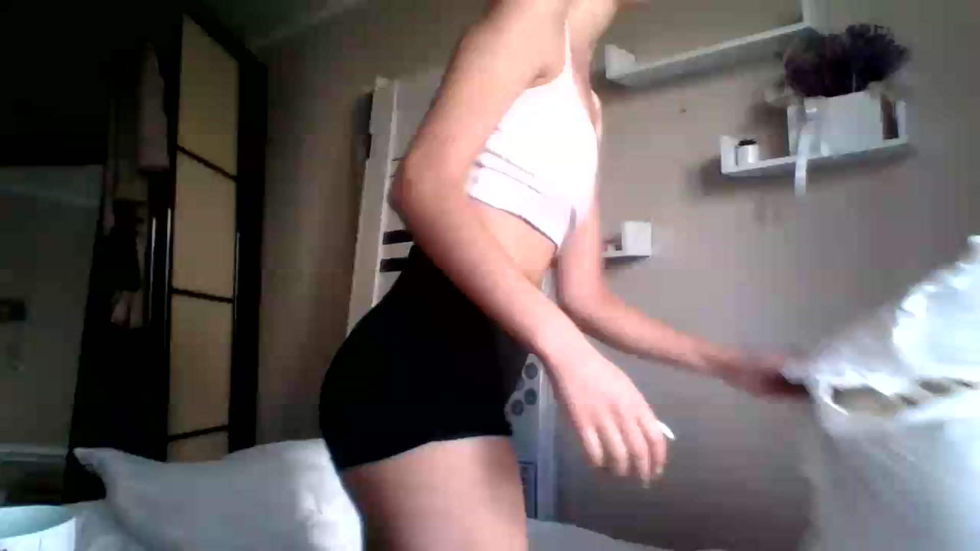 Gallery image thumbnail from SabrinaXx's myfreecams stream on, 09/02/2026, 09:23 image 10 of 20