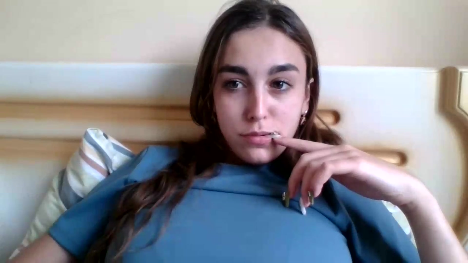 Gallery image thumbnail from SabrinaXx's myfreecams stream on, 09/03/2026, 10:50 image 4 of 20