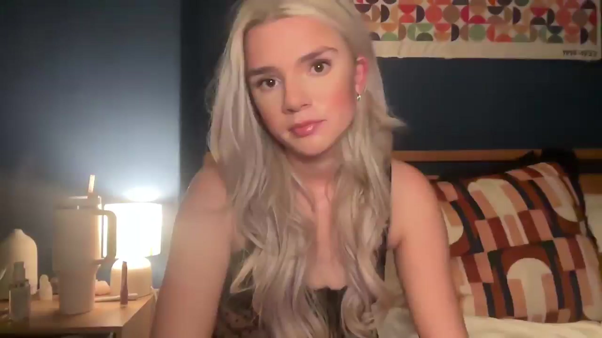 Gallery image thumbnail from Sabrinamasson's myfreecams stream on, 11/11/2025, 20:41 image 1 of 20