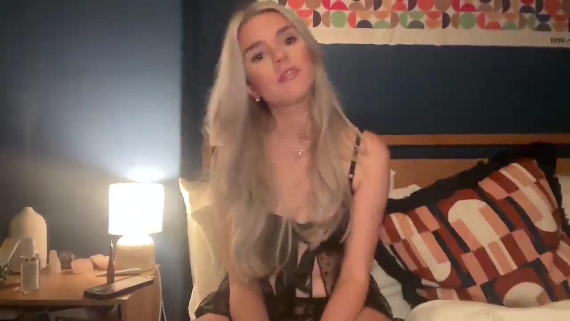 Gallery image thumbnail from Sabrinamasson's myfreecams stream on, 11/11/2025, 21:31 image 5 of 20
