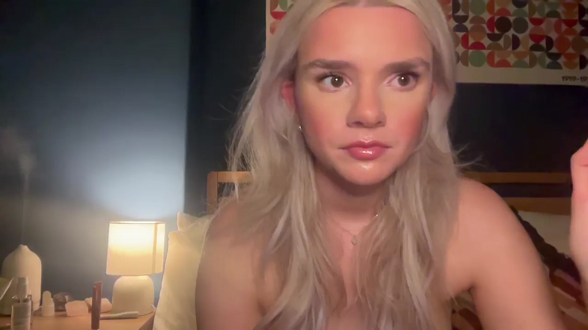 Gallery image thumbnail from Sabrinamasson's myfreecams stream on, 11/11/2025, 22:14 image 19 of 20