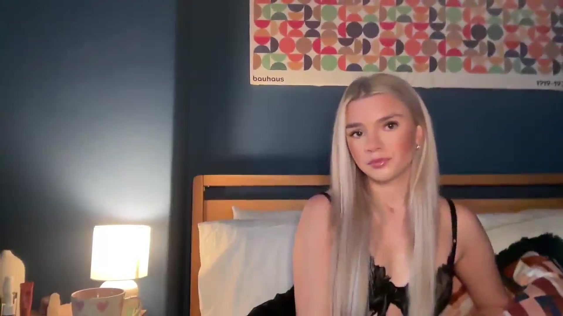 Gallery image thumbnail from Sabrinamasson's myfreecams stream on, 11/13/2025, 14:56 image 2 of 20