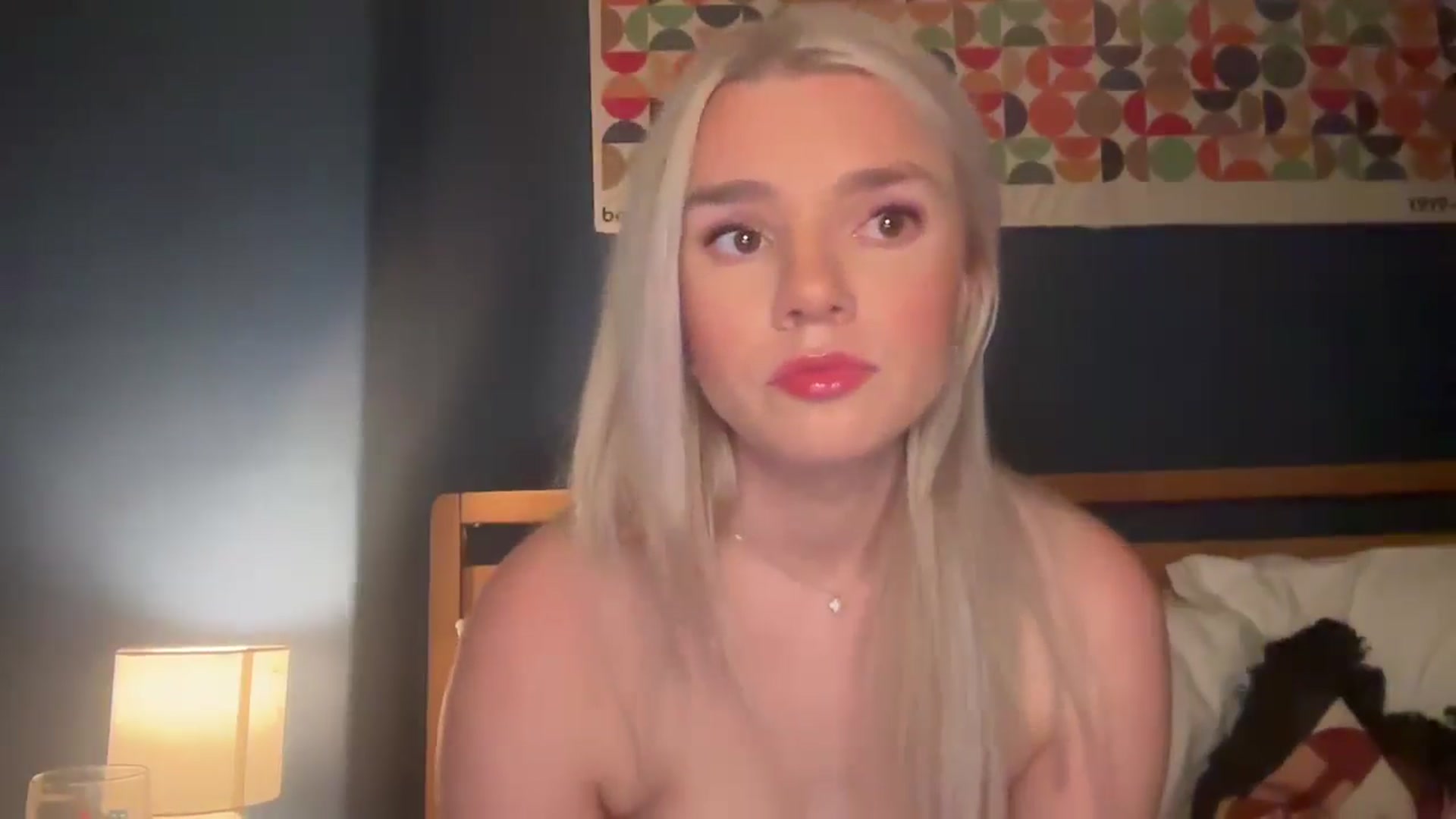 Gallery image thumbnail from Sabrinamasson's myfreecams stream on, 11/15/2025, 20:04 image 5 of 20