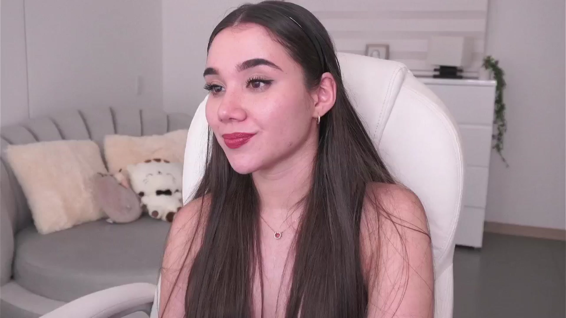 Gallery image thumbnail from Sabrinarey's myfreecams stream on, 08/17/2024, 24:56 image 19 of 20