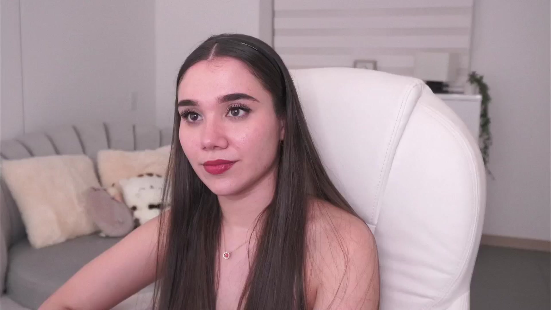 Gallery image thumbnail from Sabrinarey's myfreecams stream on, 08/17/2024, 24:56 image 7 of 20