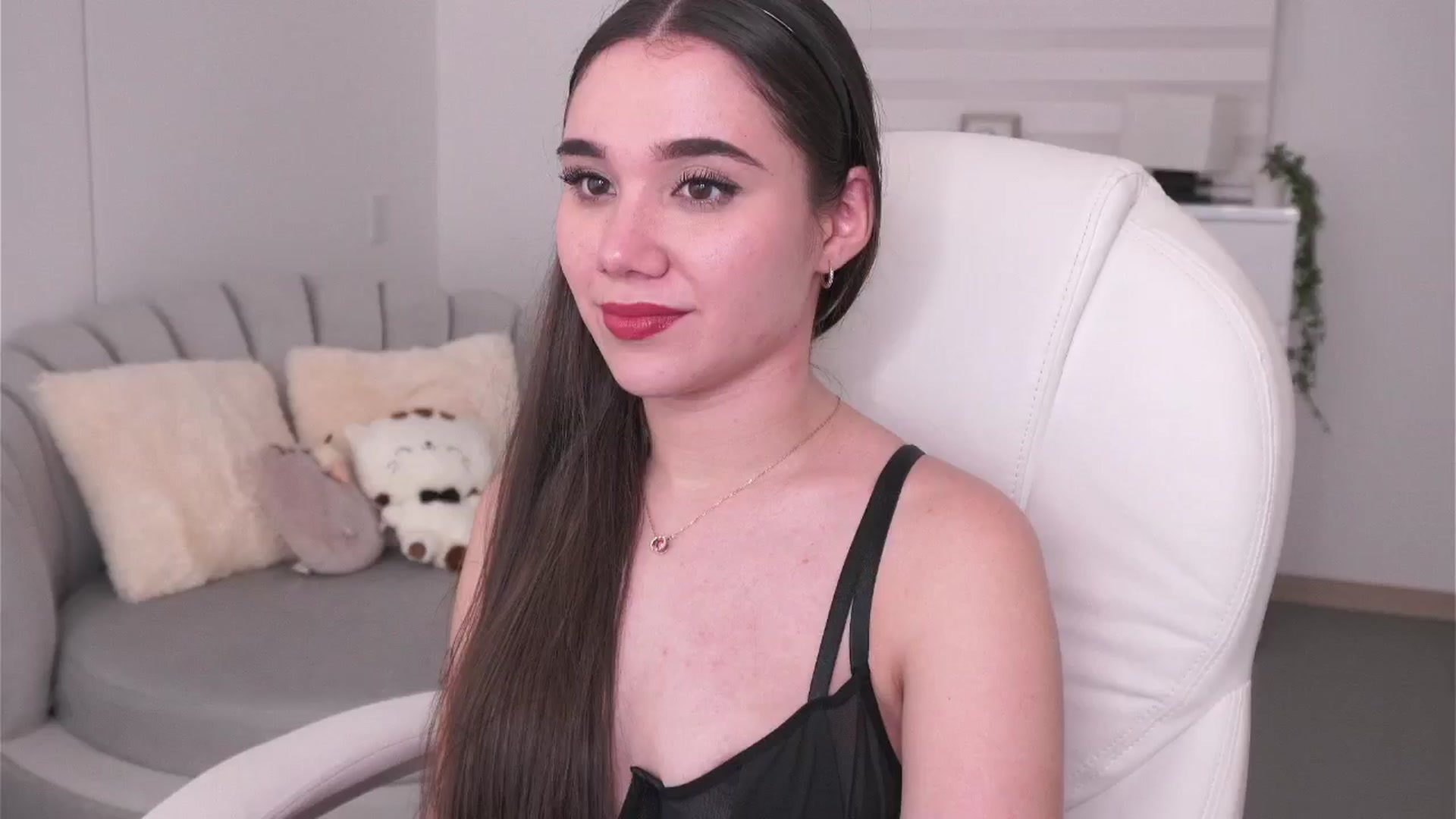 Gallery image thumbnail from Sabrinarey's myfreecams stream on, 08/17/2024, 24:56 image 14 of 20