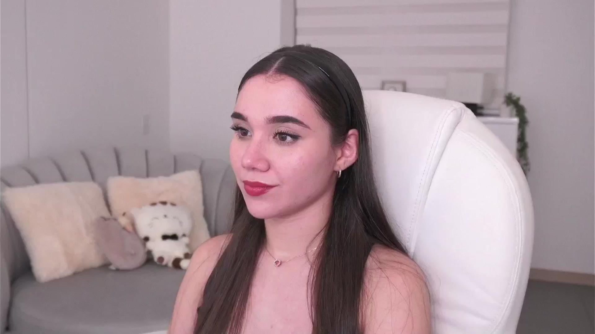 Gallery image thumbnail from Sabrinarey's myfreecams stream on, 08/17/2024, 24:56 image 11 of 20