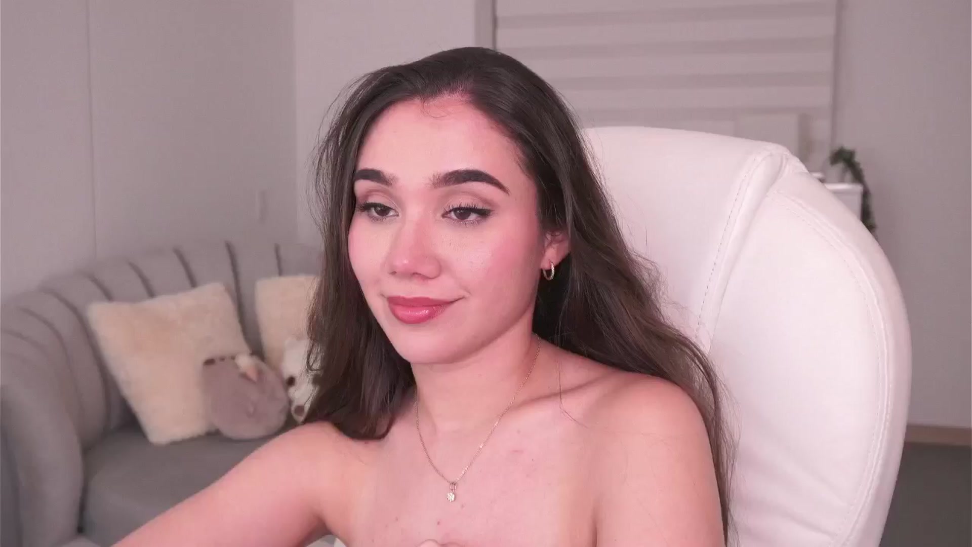 Gallery image thumbnail from Sabrinarey's myfreecams stream on, 08/24/2024, 23:48 image 17 of 20