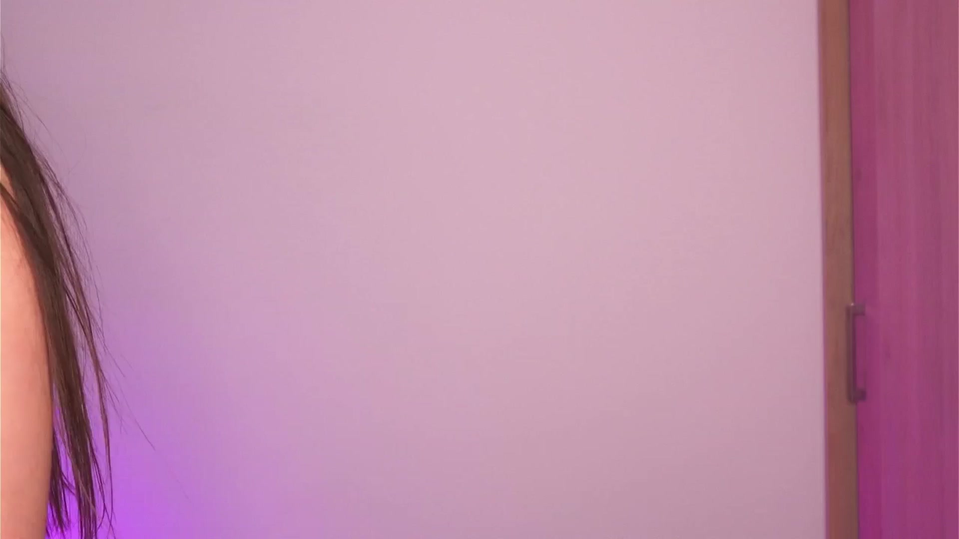 Gallery image thumbnail from Sabrinarey's myfreecams stream on, 04/20/2025, 23:35 image 8 of 20