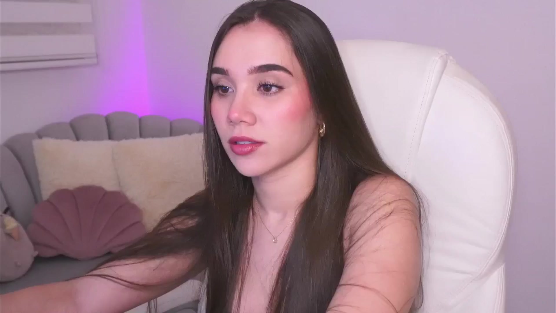 Gallery image thumbnail from Sabrinarey's myfreecams stream on, 05/30/2025, 21:05 image 1 of 20