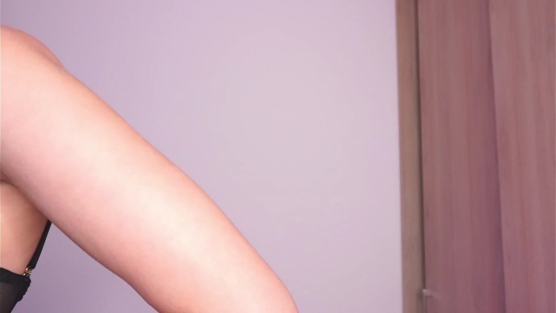 Gallery image thumbnail from Sabrinarey's myfreecams stream on, 06/17/2025, 23:28 image 16 of 20