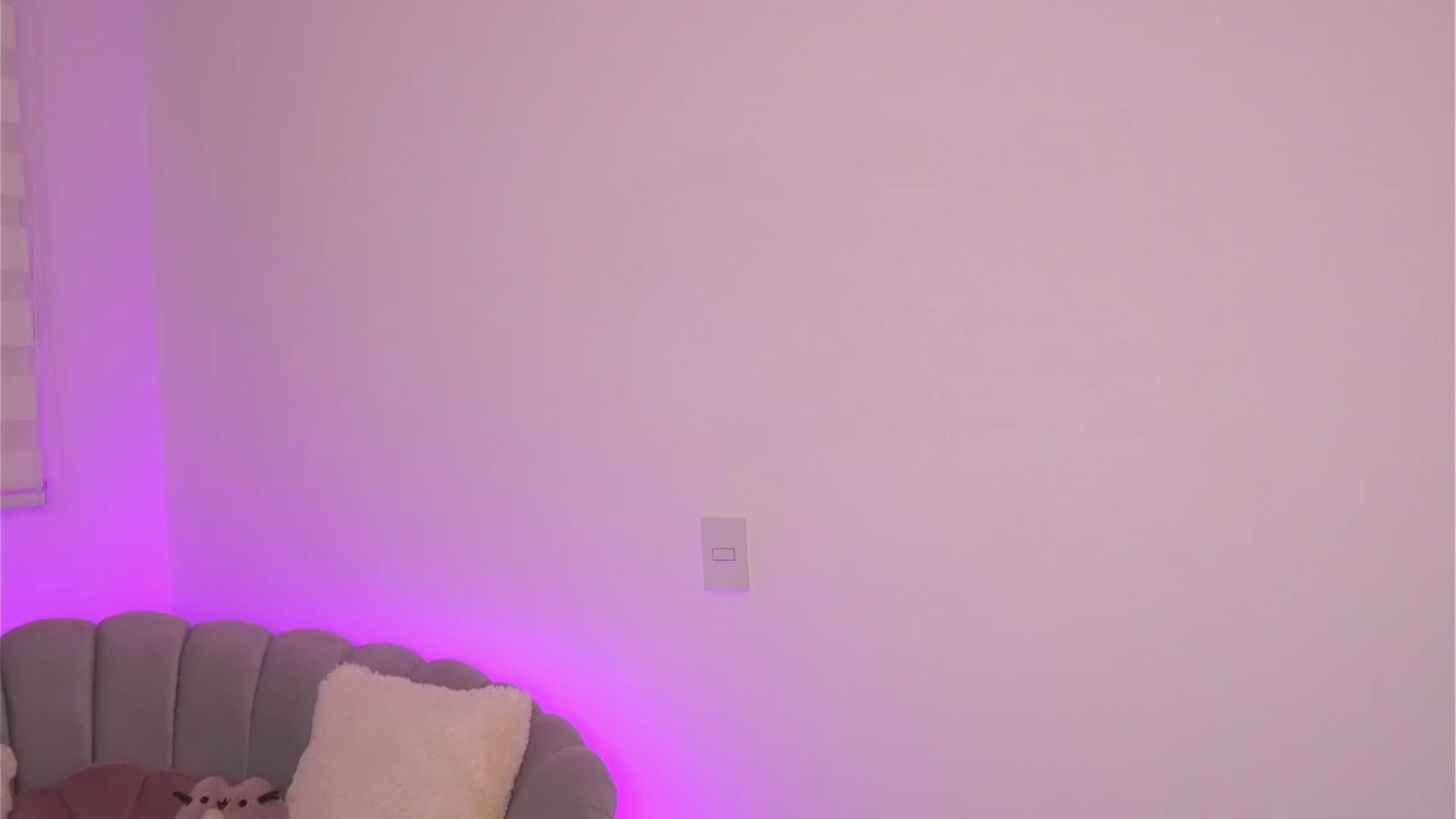 Gallery image thumbnail from Sabrinarey's myfreecams stream on, 07/10/2025, 20:40 image 12 of 20