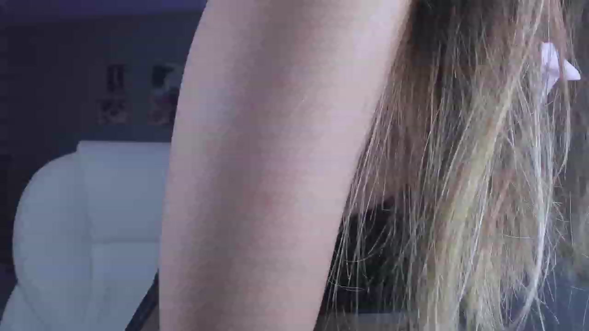 Gallery image thumbnail from Sabrinarey_'s myfreecams stream on, 11/20/2022, 01:36 image 9 of 20