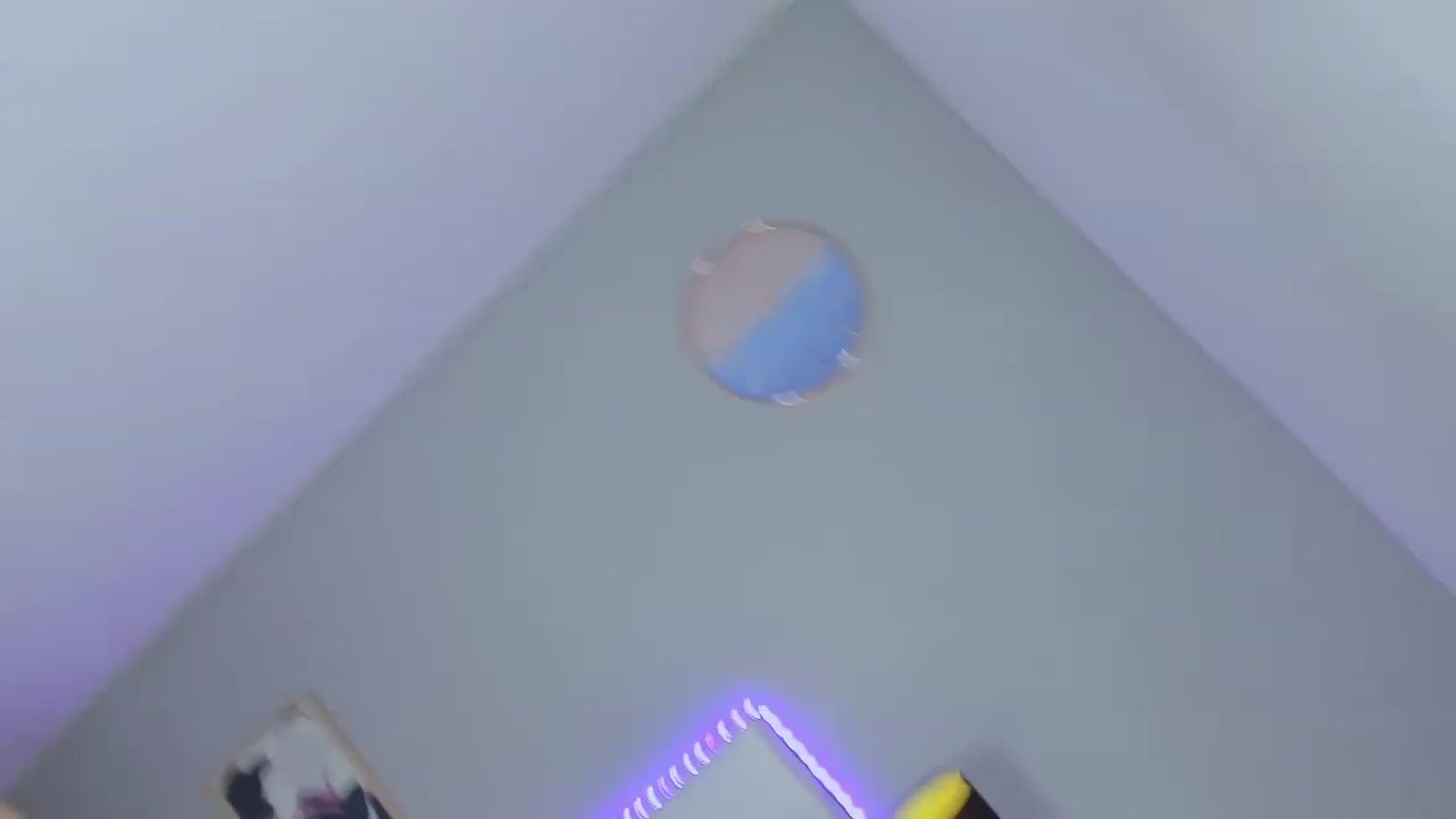 Gallery image thumbnail from Sabrinarey_'s myfreecams stream on, 11/21/2022, 21:43 image 10 of 20