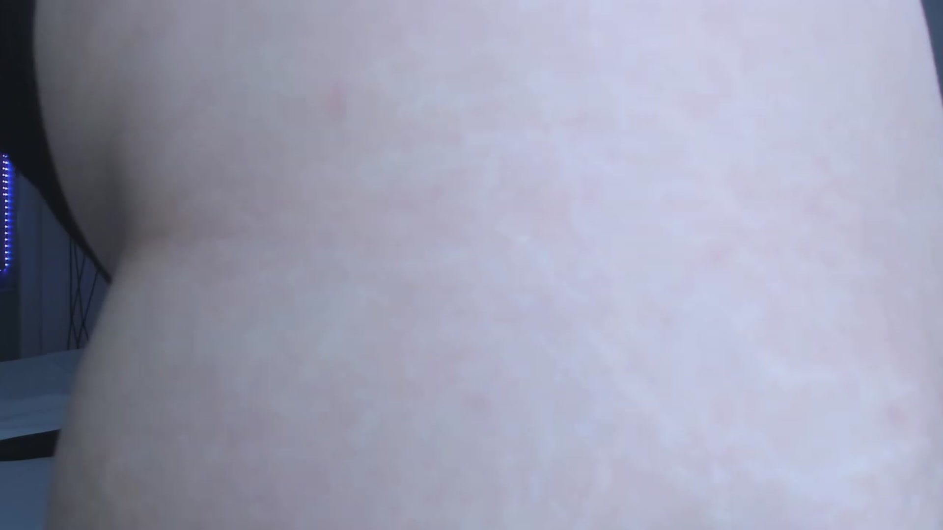 Gallery image thumbnail from Sabrinarey_'s myfreecams stream on, 11/22/2022, 24:43 image 20 of 20
