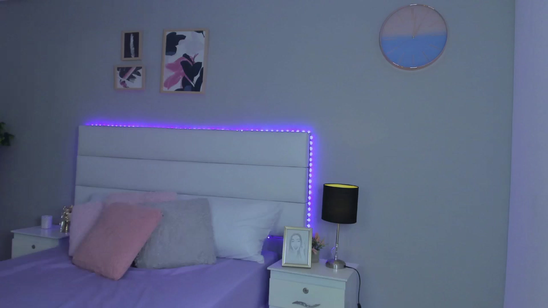 Gallery image thumbnail from Sabrinarey_'s myfreecams stream on, 12/31/2022, 18:06 image 5 of 20