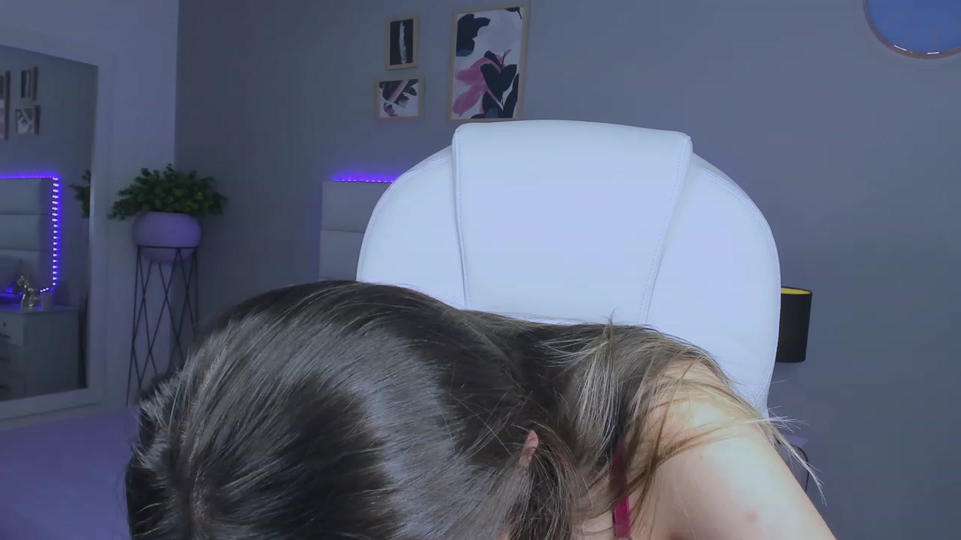 Gallery image thumbnail from Sabrinarey_'s myfreecams stream on, 01/03/2023, 24:02 image 8 of 20