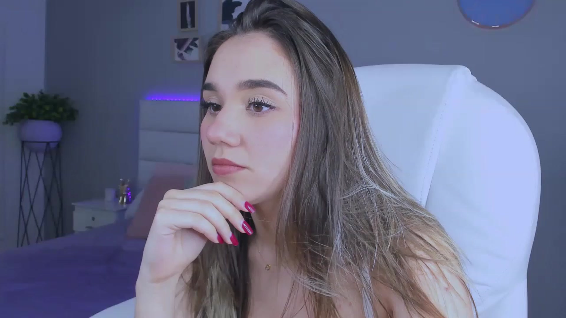 Gallery image thumbnail from Sabrinarey_'s myfreecams stream on, 01/11/2023, 01:03 image 20 of 20