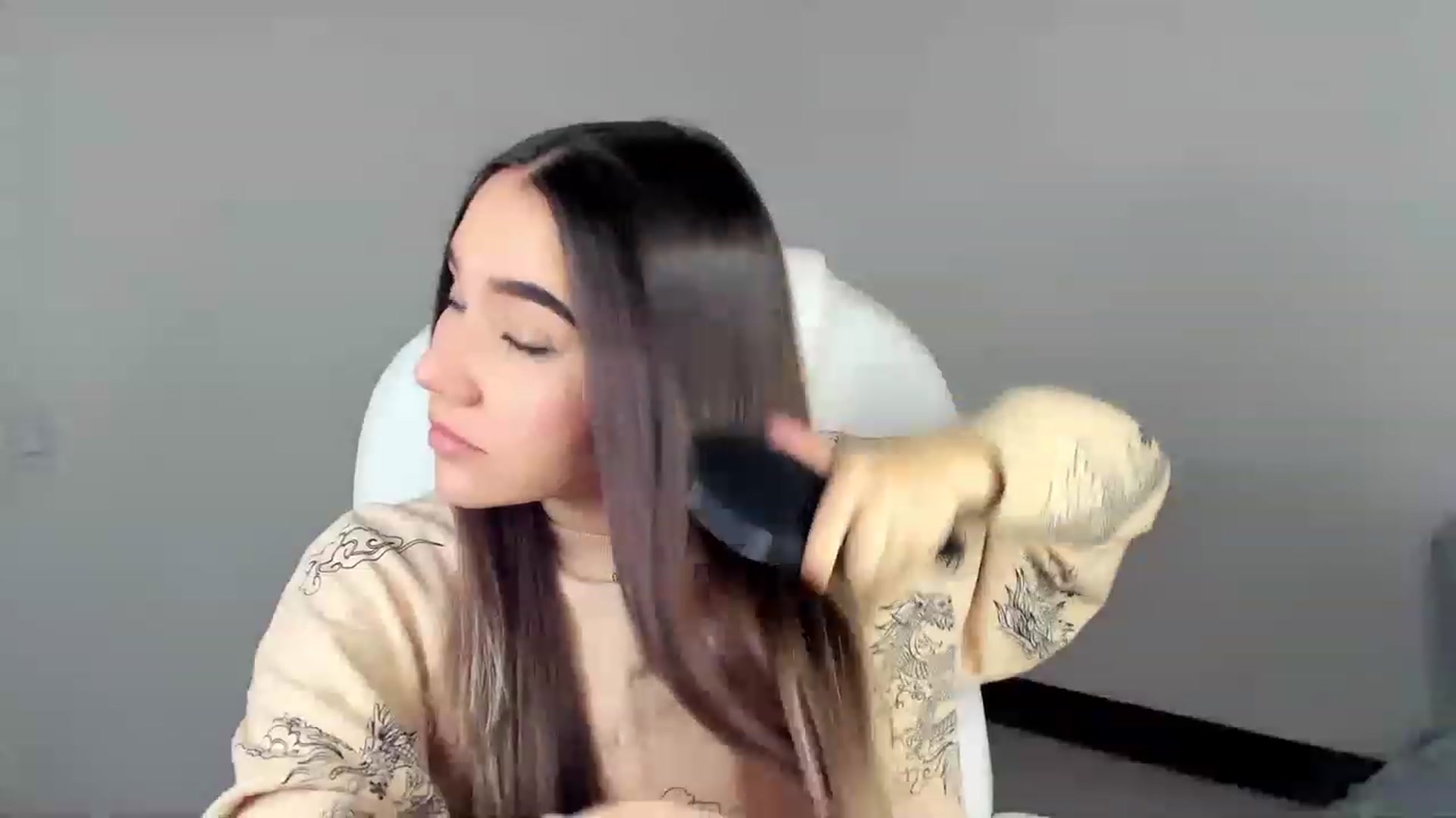 Gallery image thumbnail from Sabrinarey_'s myfreecams stream on, 03/23/2023, 14:13 image 17 of 20
