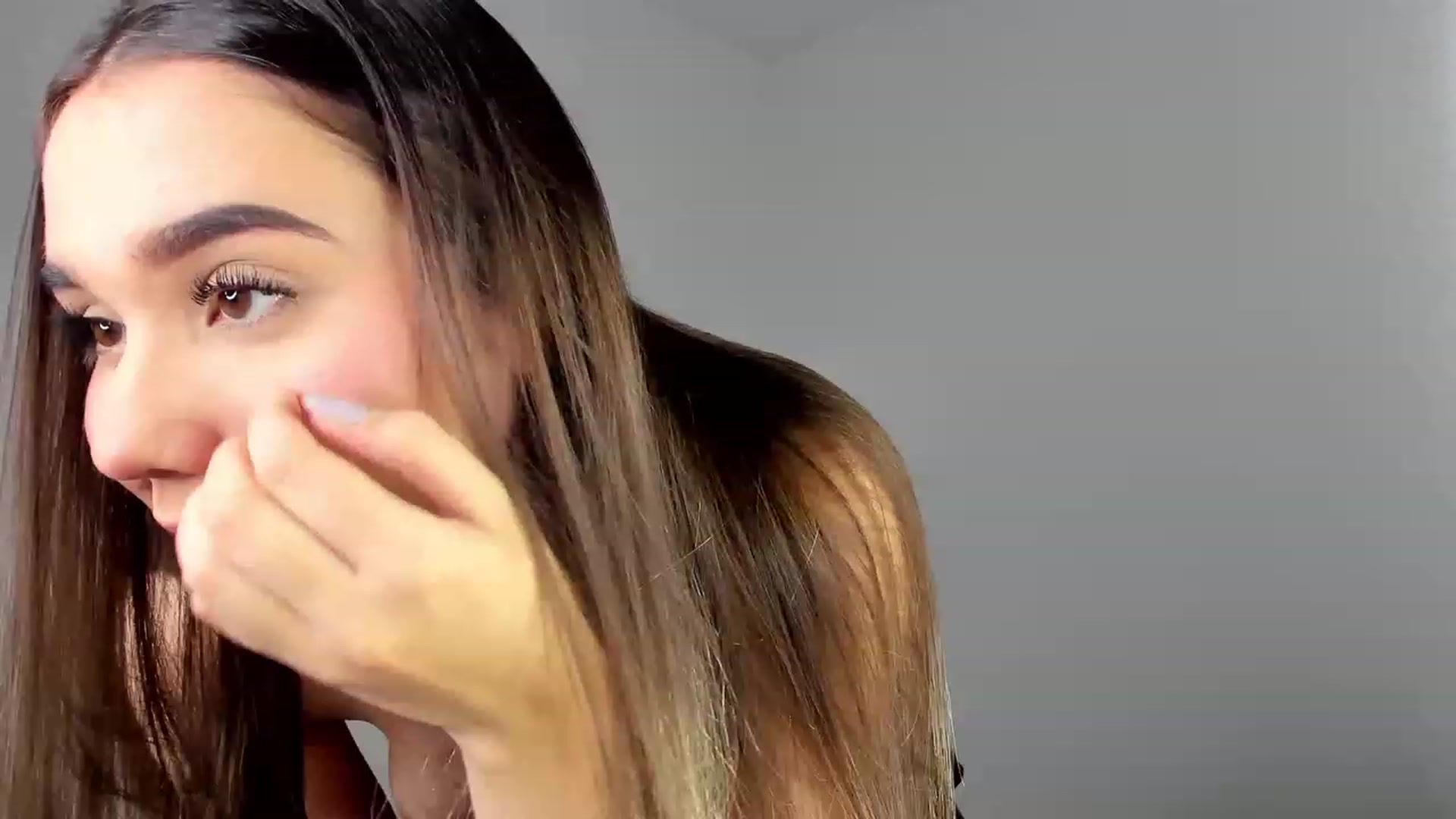 Gallery image thumbnail from Sabrinarey_'s myfreecams stream on, 03/25/2023, 15:30 image 7 of 20