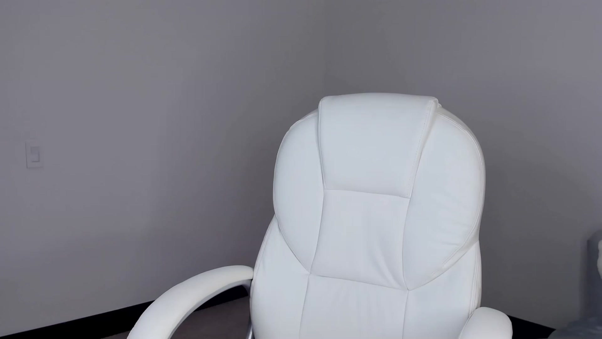 Gallery image thumbnail from Sabrinarey_'s myfreecams stream on, 03/26/2023, 18:24 image 3 of 20
