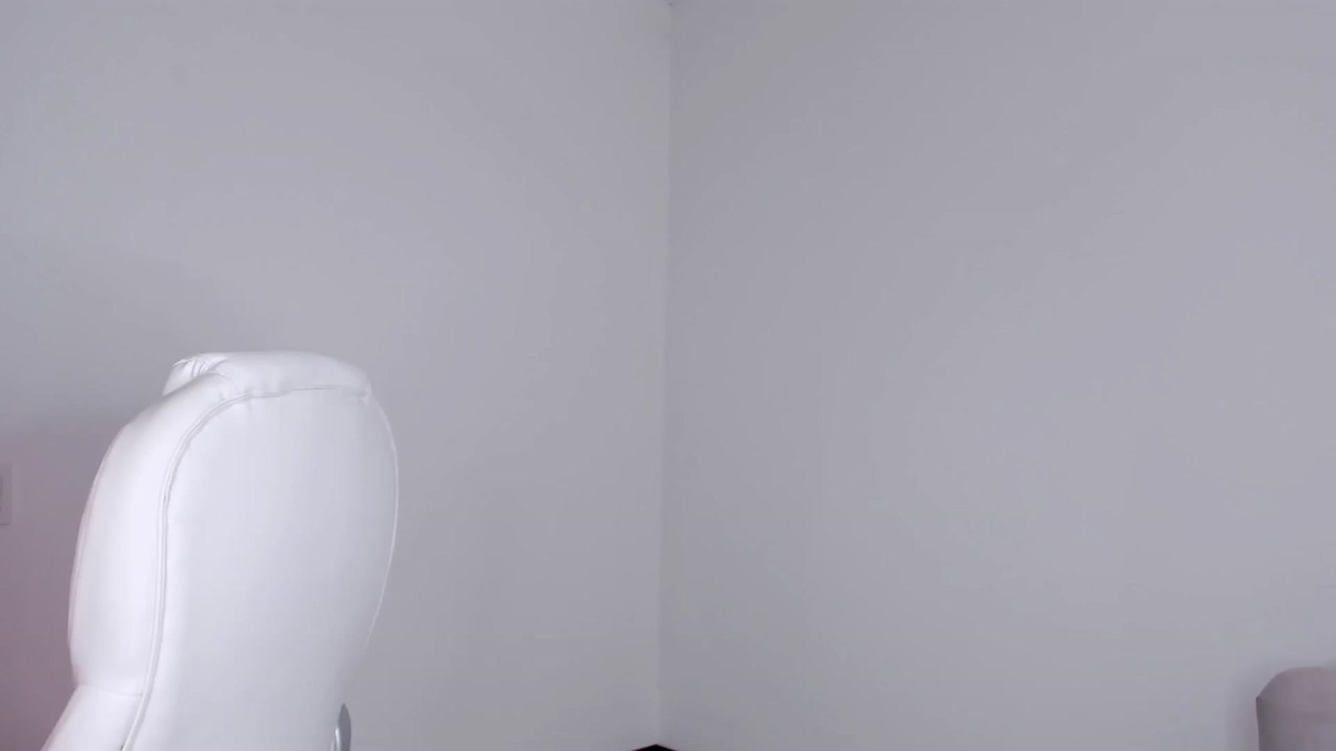Gallery image thumbnail from Sabrinarey_'s myfreecams stream on, 03/30/2023, 18:06 image 1 of 20
