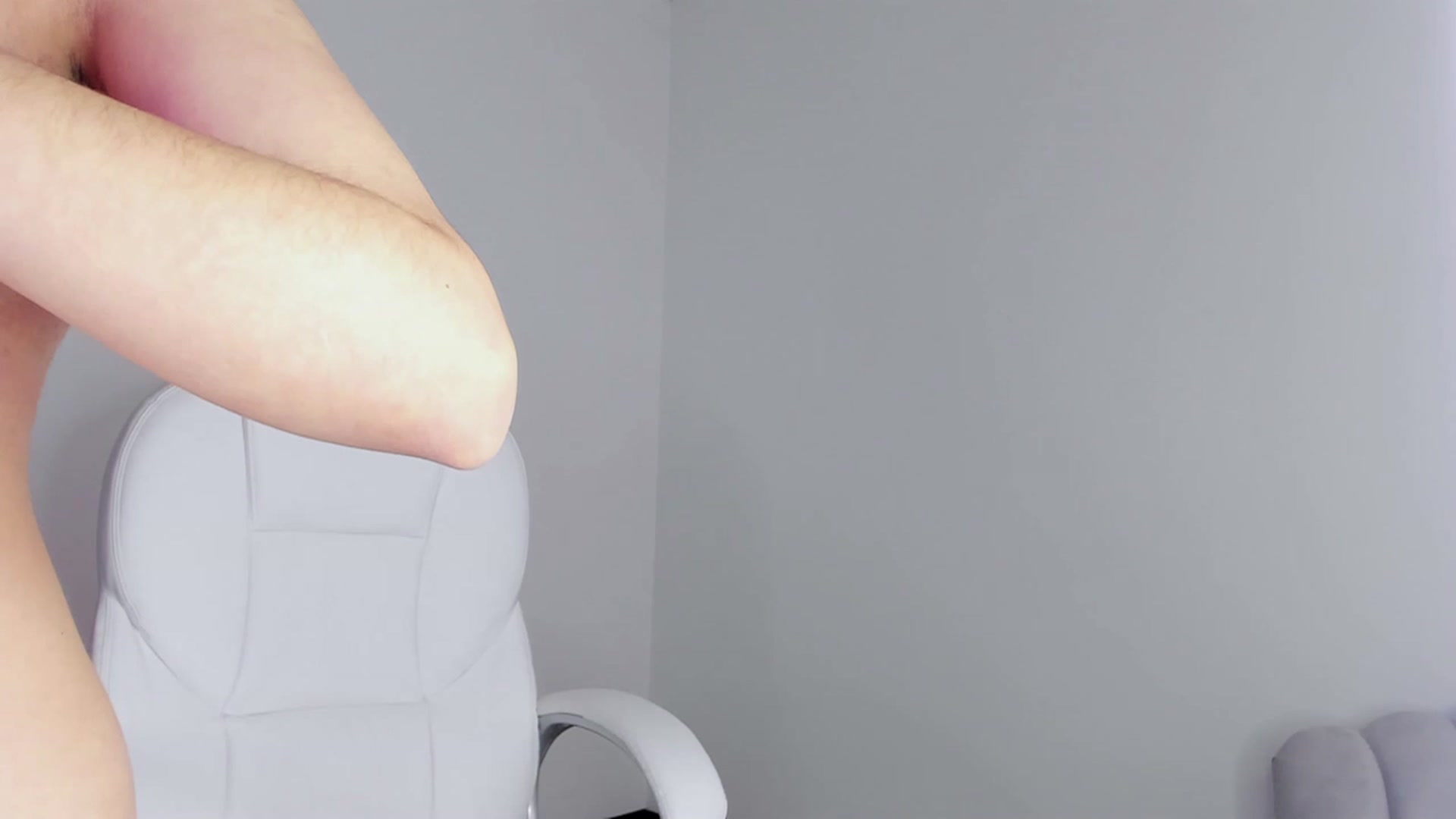 Gallery image thumbnail from Sabrinarey_'s myfreecams stream on, 04/07/2023, 16:59 image 14 of 20