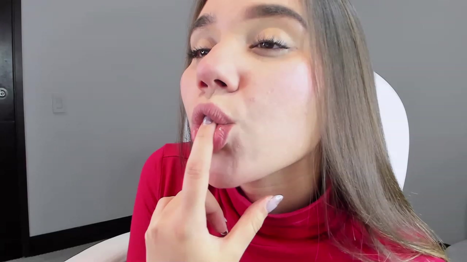 Gallery image thumbnail from Sabrinarey_'s myfreecams stream on, 04/08/2023, 17:09 image 2 of 20