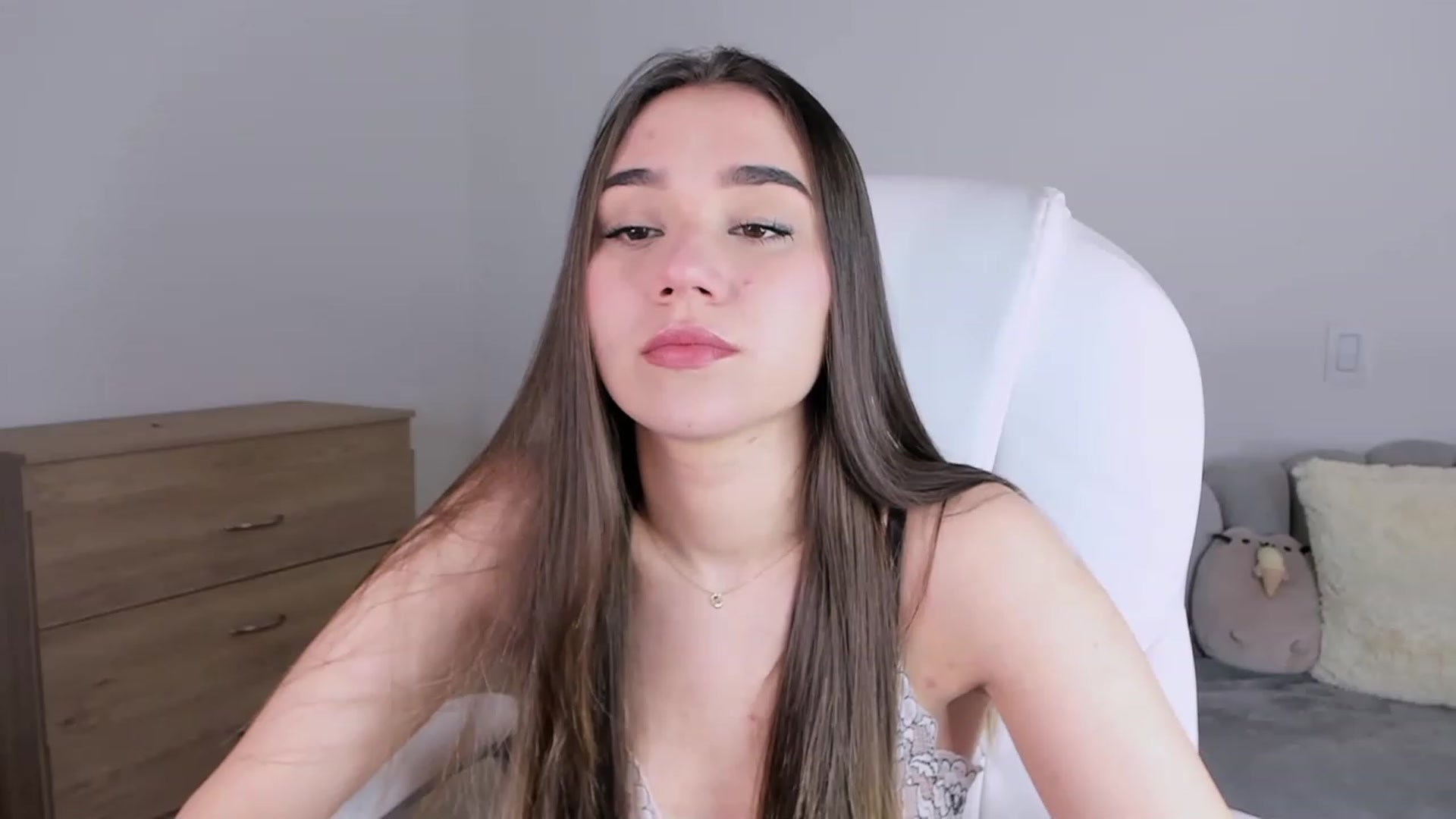 Gallery image thumbnail from Sabrinarey_'s myfreecams stream on, 06/03/2023, 14:44 image 15 of 20