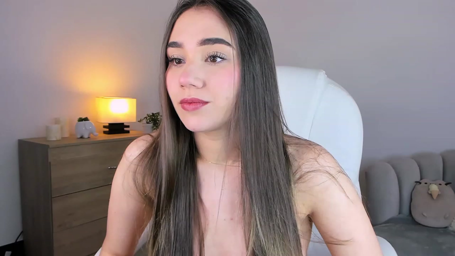 Gallery image thumbnail from Sabrinarey_'s myfreecams stream on, 06/10/2023, 14:42 image 18 of 20