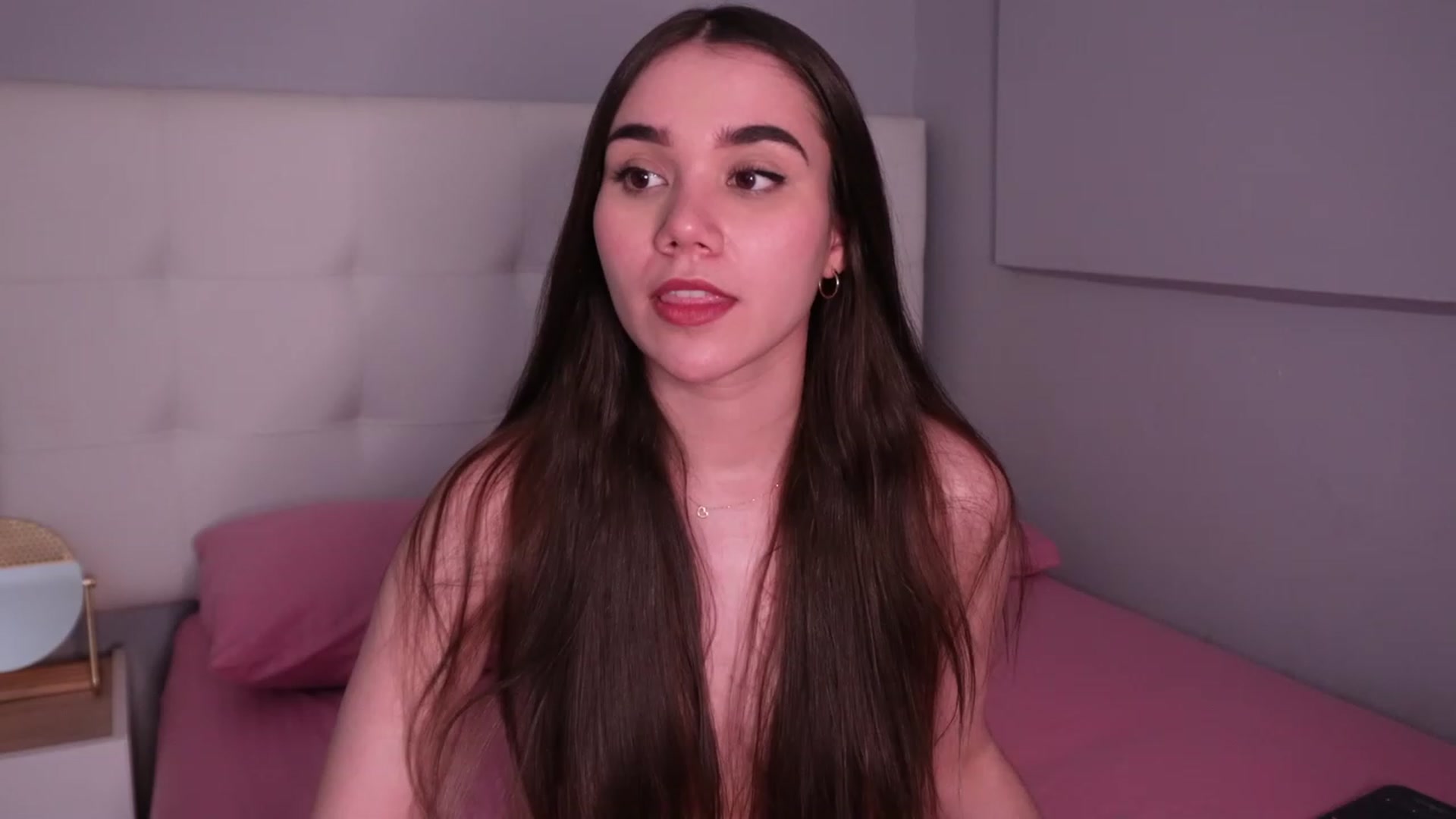 Gallery image thumbnail from Sabrinarey_'s myfreecams stream on, 01/17/2024, 21:53 image 12 of 20