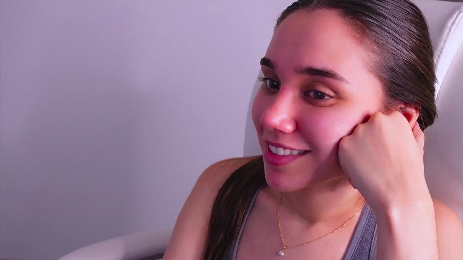 Gallery image thumbnail from Sabrinarey_'s myfreecams stream on, 03/19/2024, 16:40 image 20 of 20