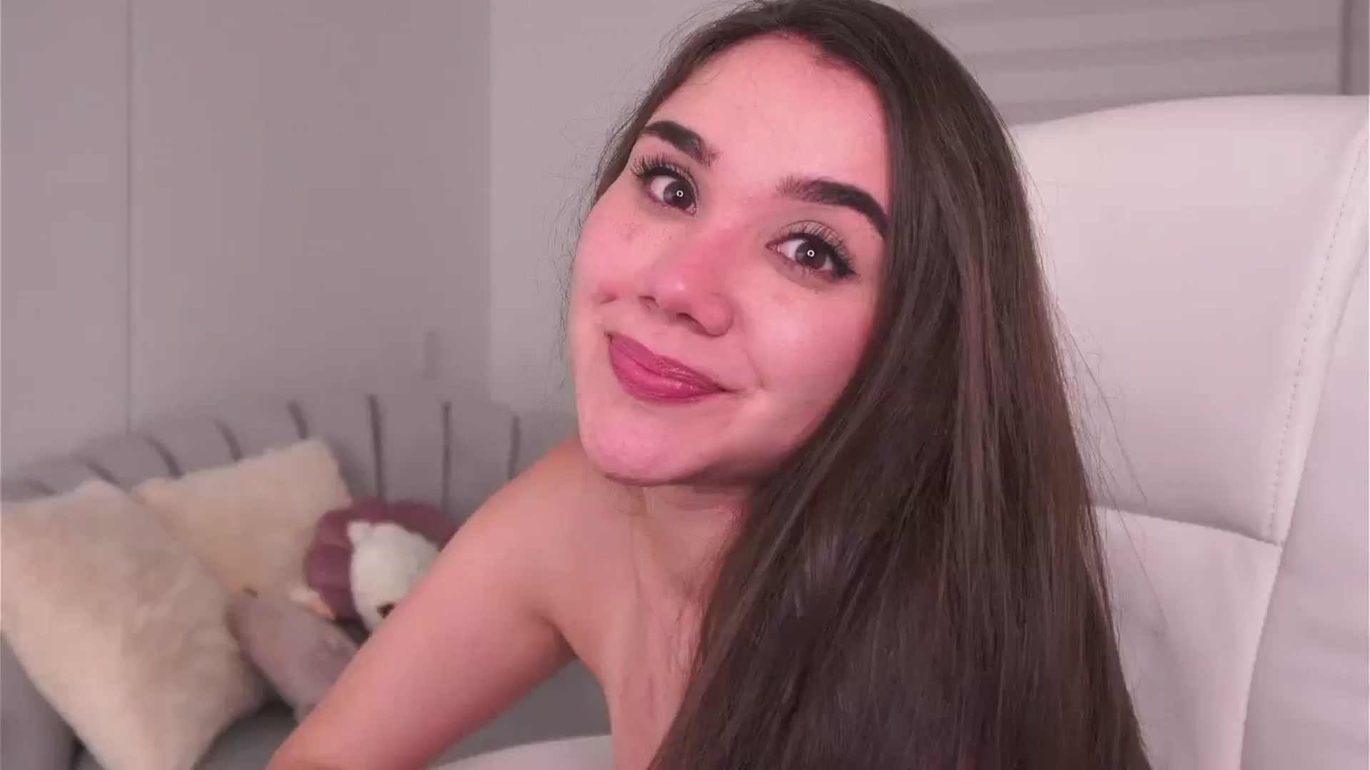 Gallery image thumbnail from Sabrinarey_'s myfreecams stream on, 06/07/2024, 01:15 image 3 of 20