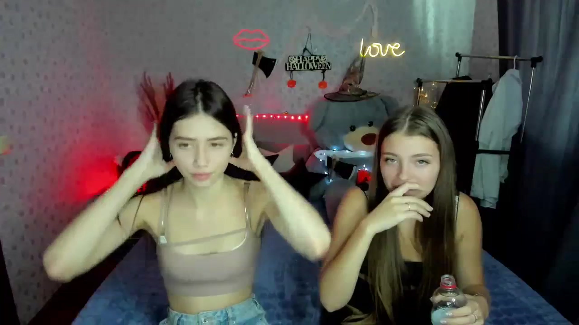Gallery image thumbnail from SabrineRe's myfreecams stream on, 10/08/2023, 12:47 image 19 of 20
