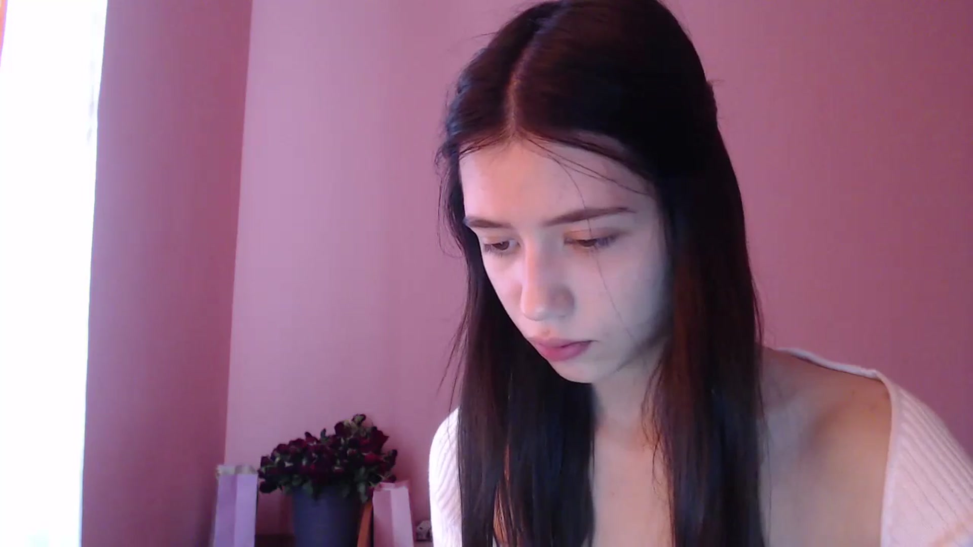 Gallery image thumbnail from SabrineRe's myfreecams stream on, 05/12/2024, 10:53 image 12 of 20