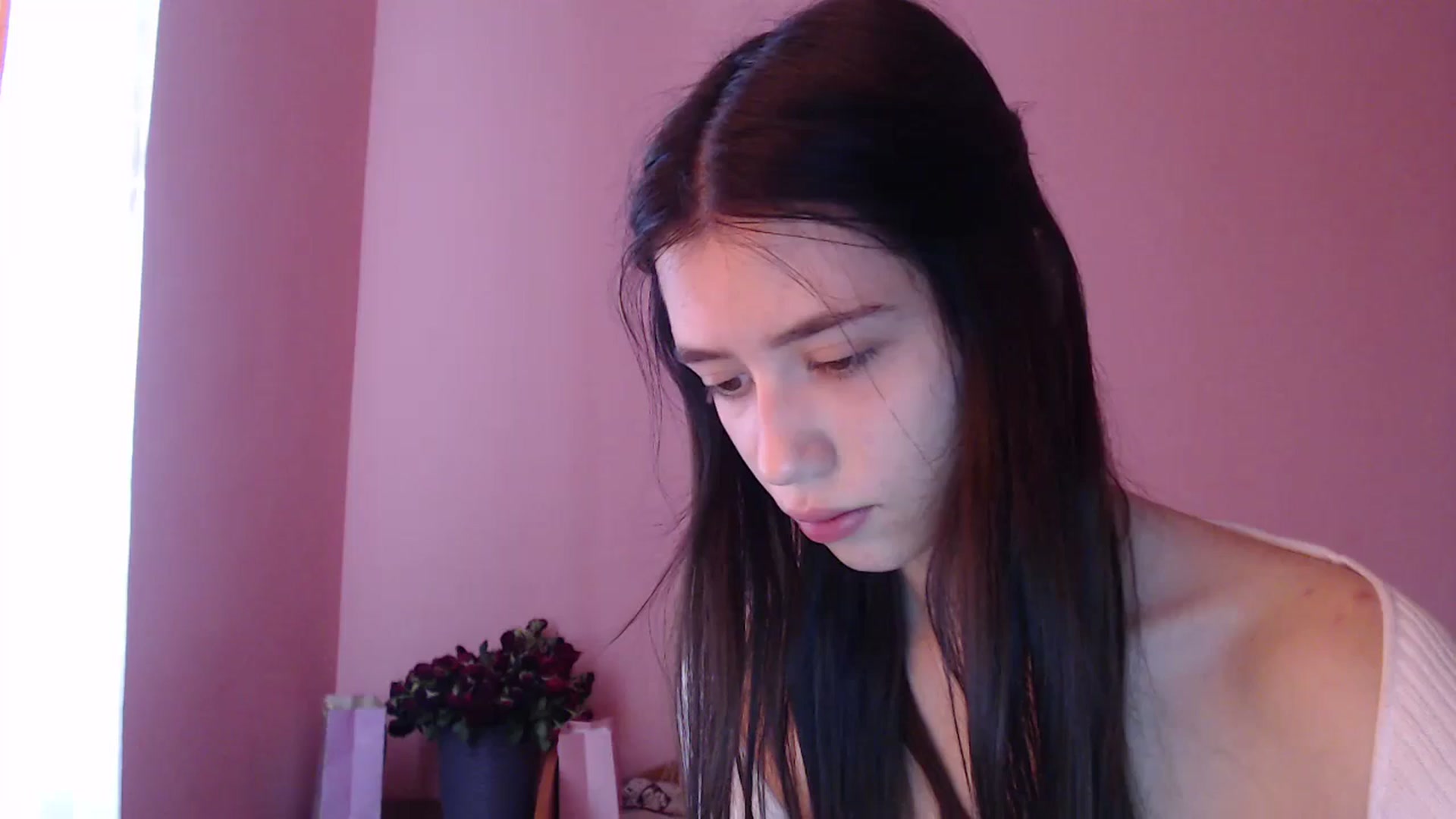 Gallery image thumbnail from SabrineRe's myfreecams stream on, 05/12/2024, 10:53 image 5 of 20