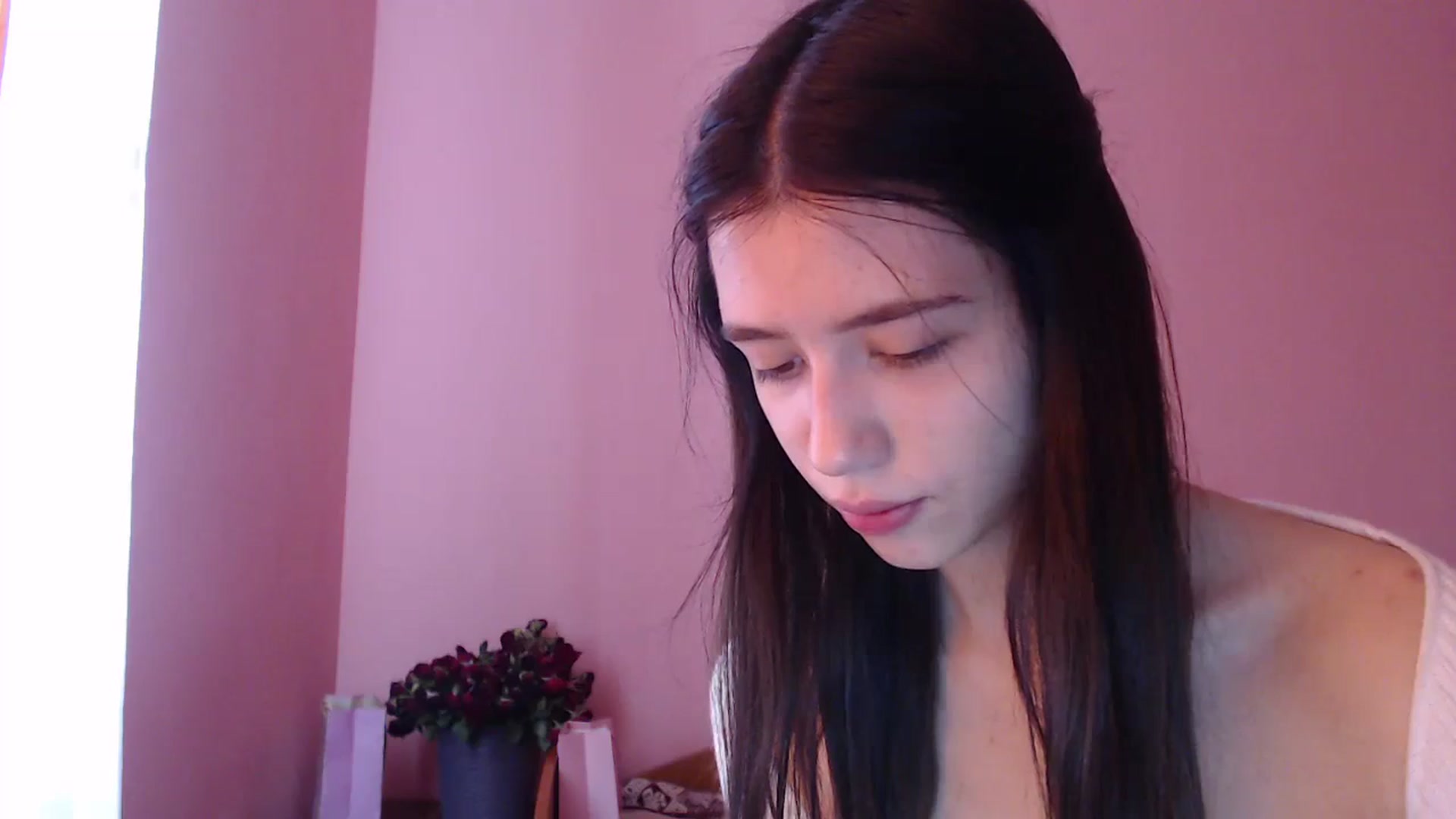 Gallery image thumbnail from SabrineRe's myfreecams stream on, 05/12/2024, 10:53 image 2 of 20