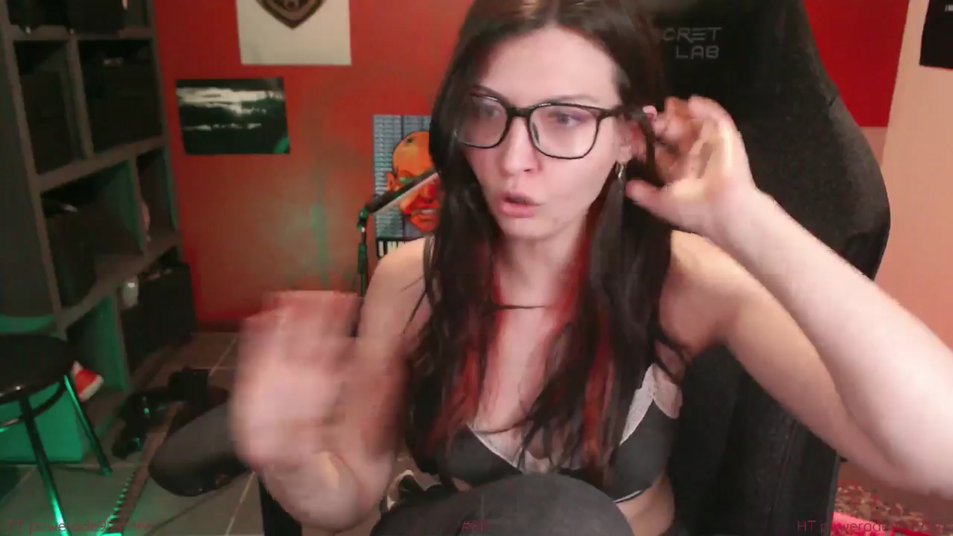 Gallery image thumbnail from SadGirl4U's myfreecams stream on, 11/12/2024, 04:33 image 13 of 20
