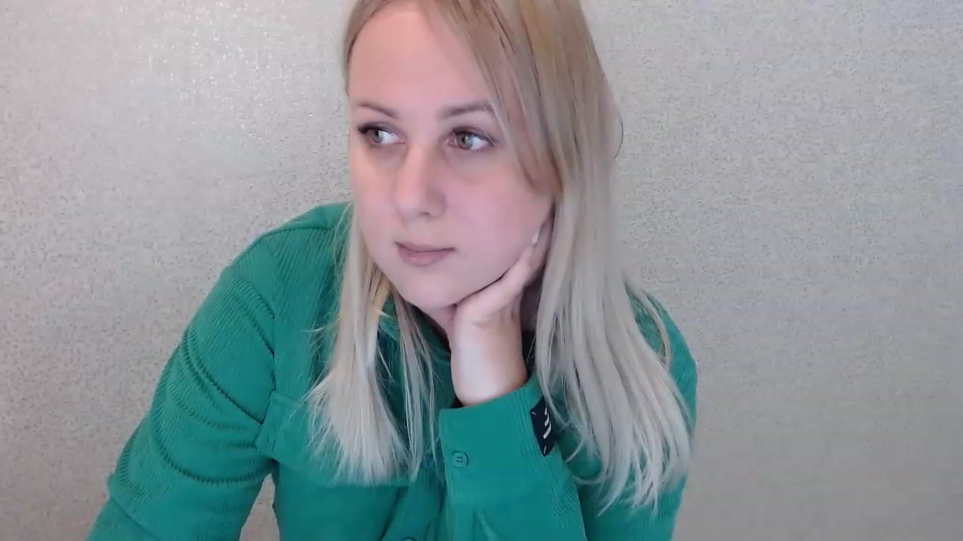 Gallery image thumbnail from Sad_eyes00's myfreecams stream on, 12/26/2022, 11:03 image 12 of 20