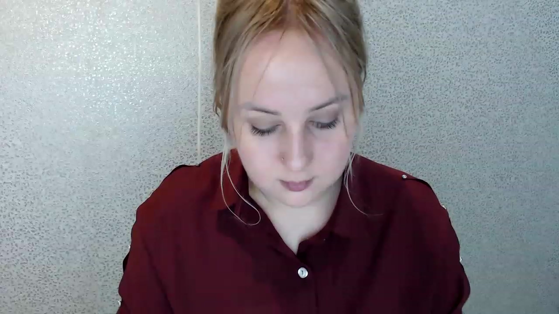 Gallery image thumbnail from Sad_eyes00's myfreecams stream on, 01/03/2023, 13:27 image 16 of 20
