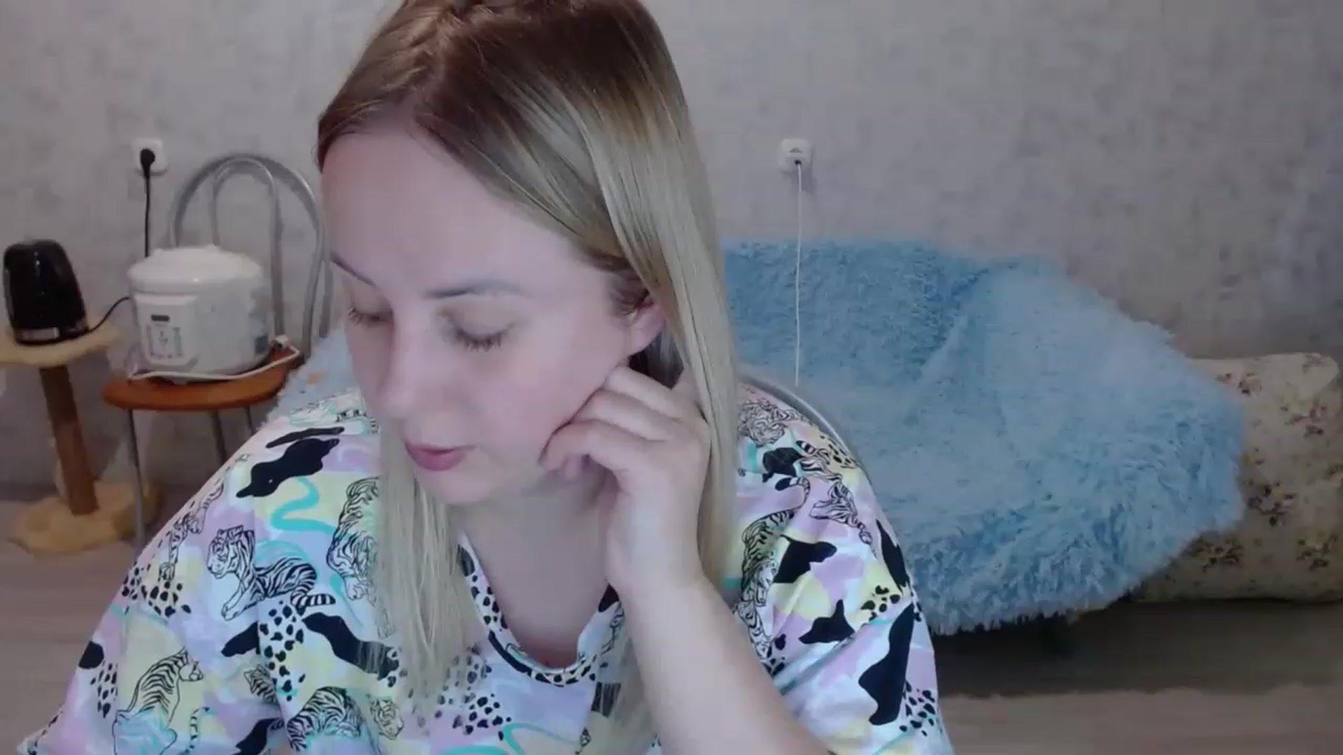 Gallery image thumbnail from Sad_eyes00's myfreecams stream on, 05/28/2023, 14:44 image 12 of 20