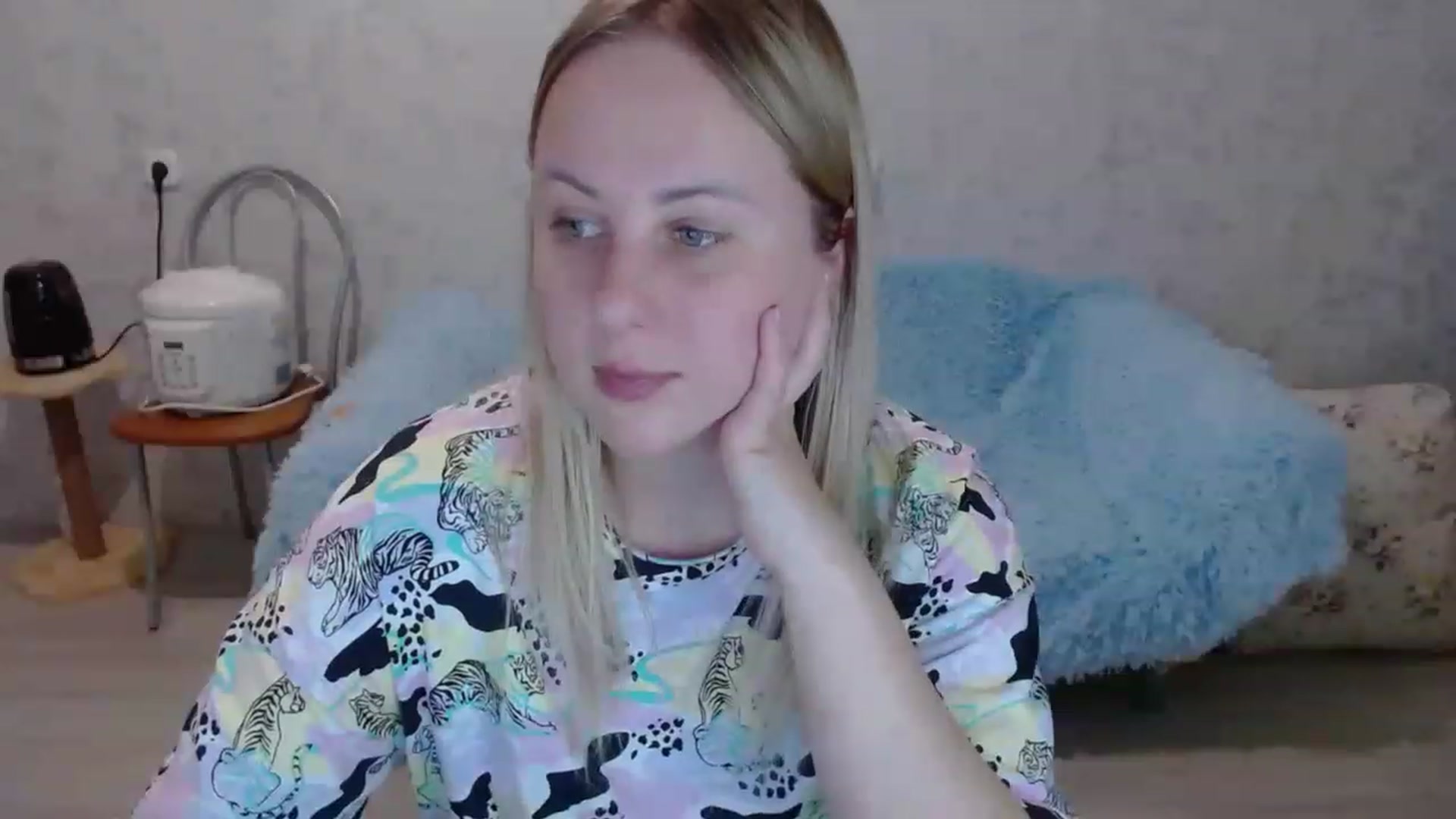 Gallery image thumbnail from Sad_eyes00's myfreecams stream on, 05/28/2023, 14:44 image 17 of 20