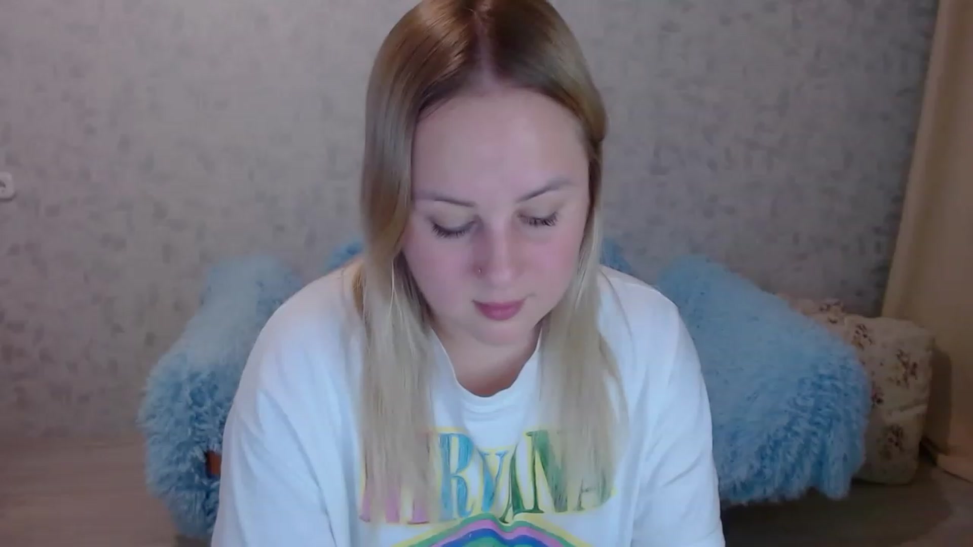 Gallery image thumbnail from Sad_eyes00's myfreecams stream on, 06/01/2023, 18:09 image 9 of 20
