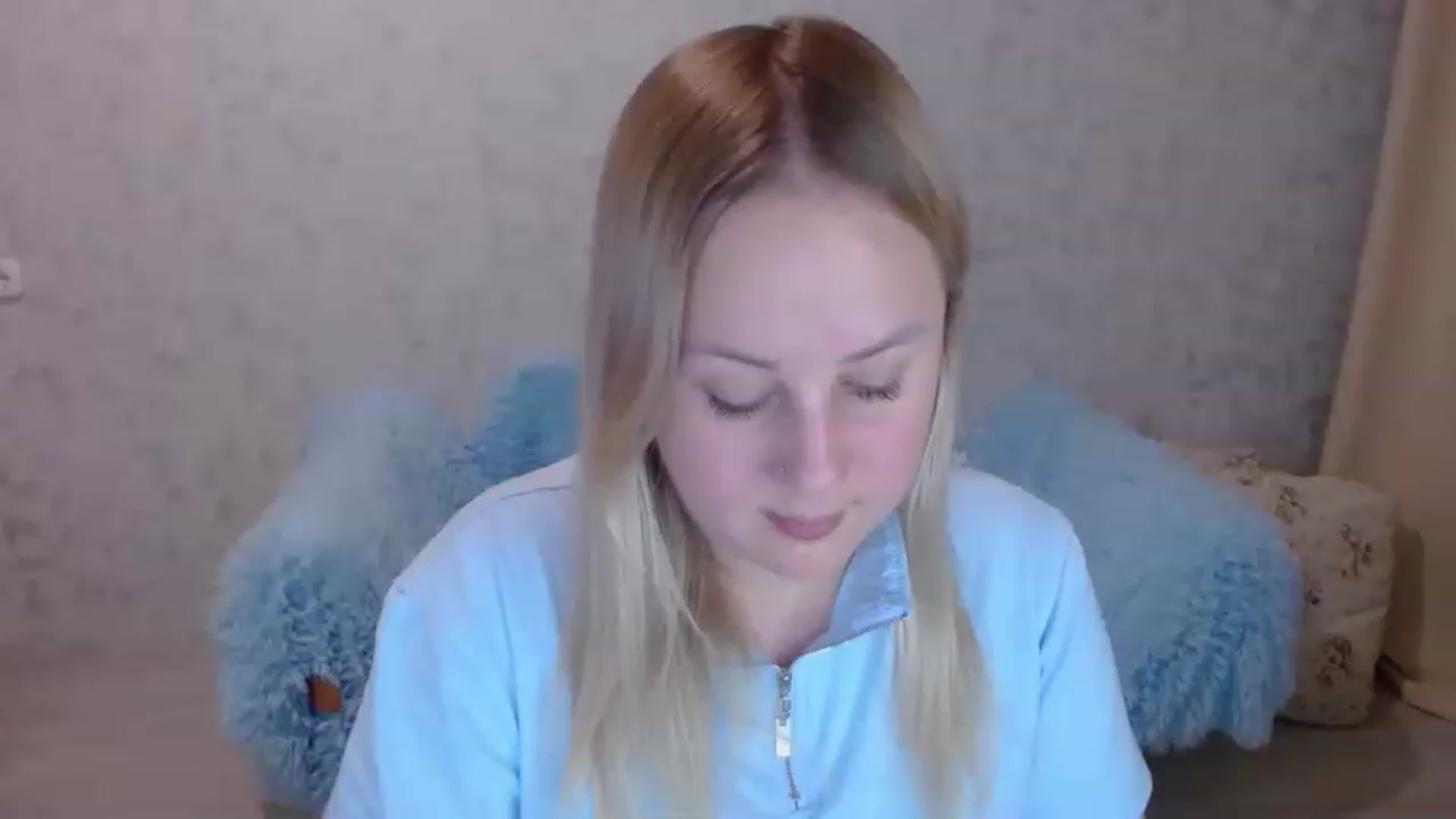 Gallery image thumbnail from Sad_eyes00's myfreecams stream on, 06/01/2023, 18:09 image 16 of 20