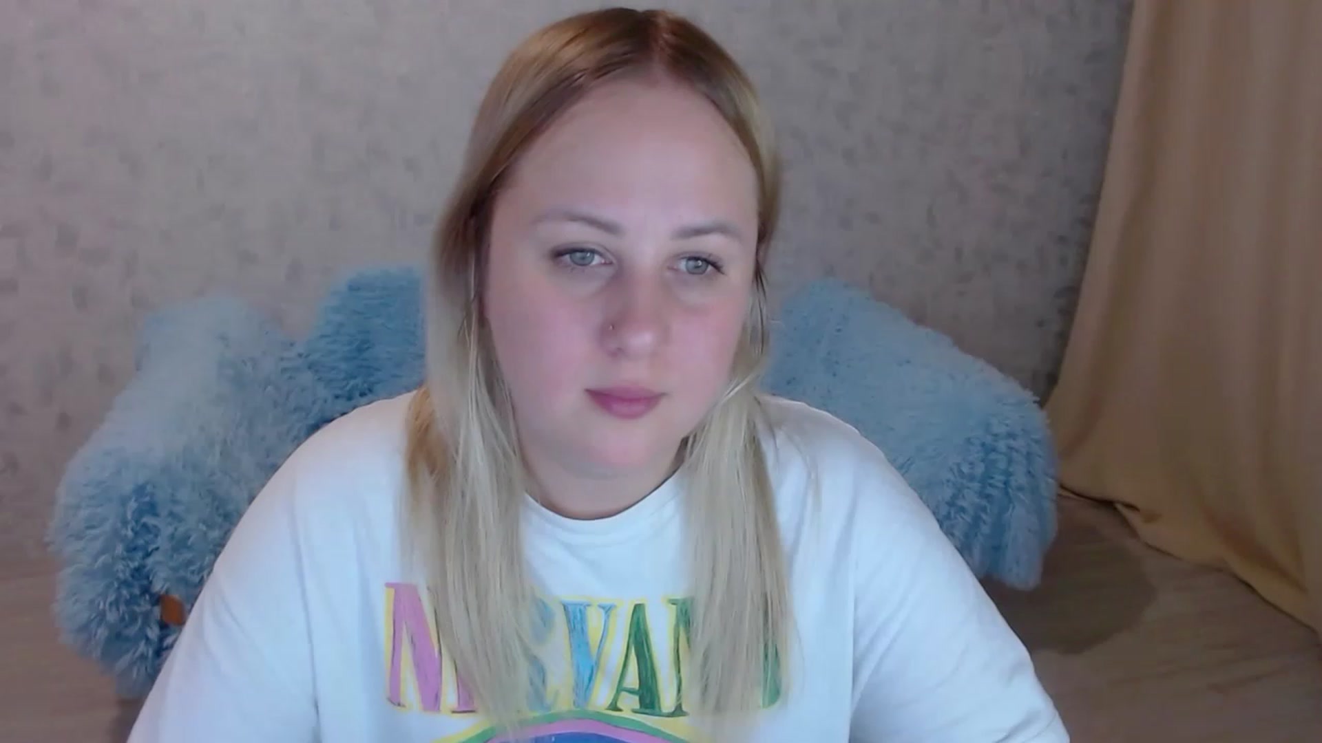 Gallery image thumbnail from Sad_eyes00's myfreecams stream on, 06/01/2023, 18:48 image 13 of 20