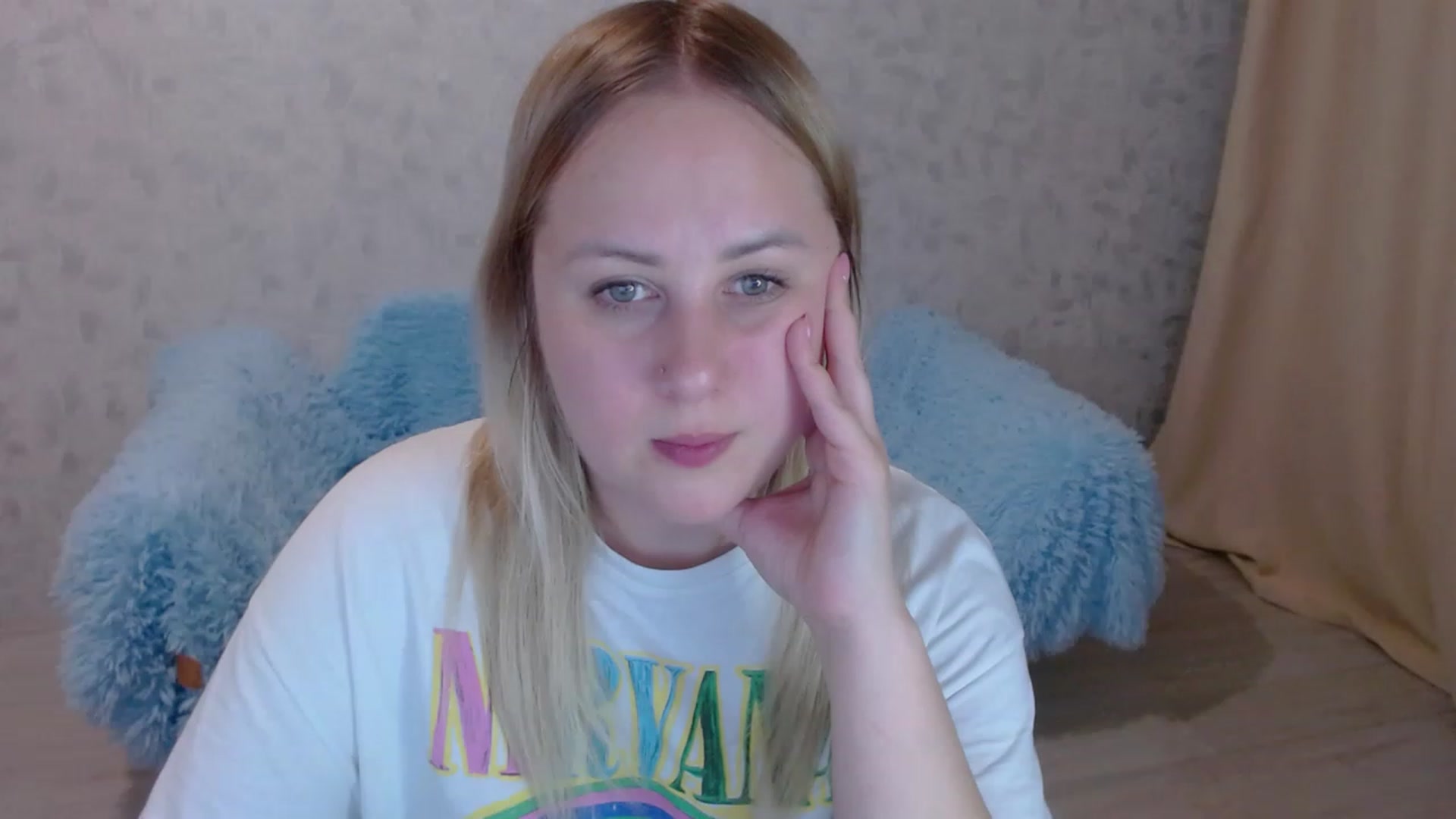 Gallery image thumbnail from Sad_eyes00's myfreecams stream on, 06/01/2023, 18:48 image 14 of 20