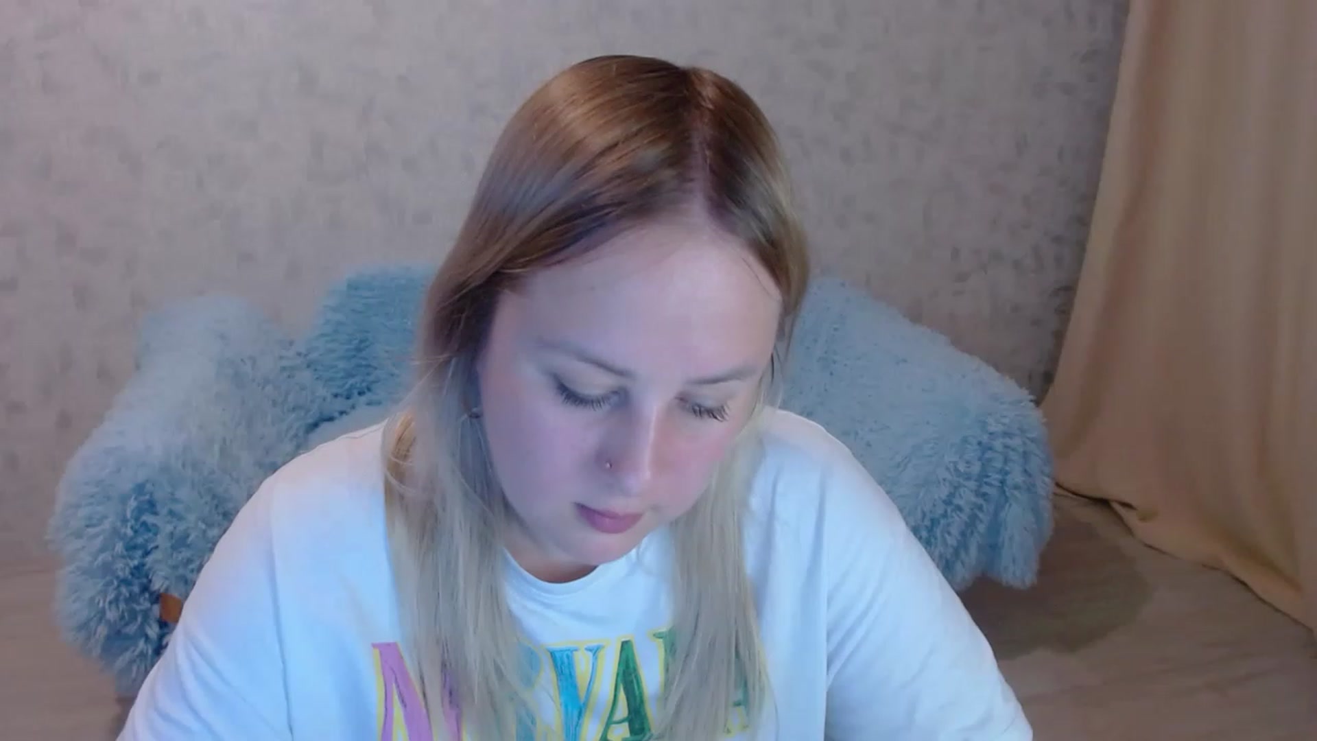 Gallery image thumbnail from Sad_eyes00's myfreecams stream on, 06/01/2023, 18:48 image 18 of 20