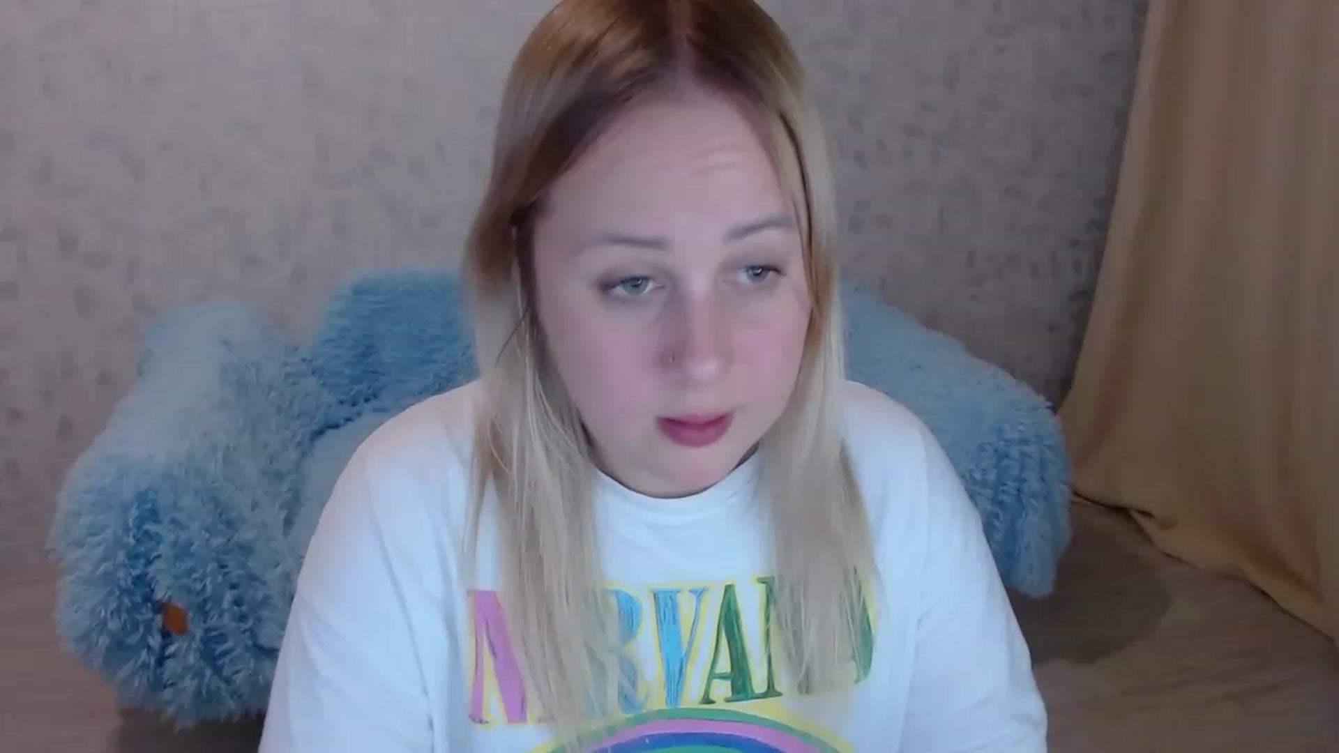 Gallery image thumbnail from Sad_eyes00's myfreecams stream on, 06/01/2023, 18:48 image 6 of 20